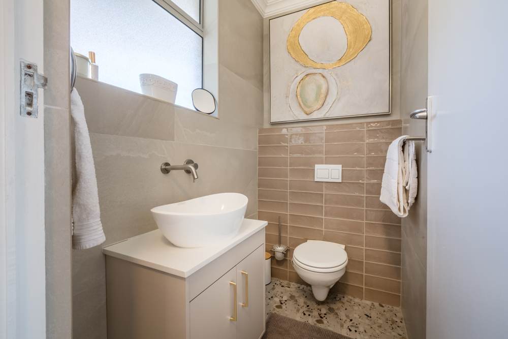 Guest bathroom