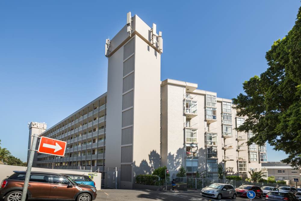 Thorniebrae building